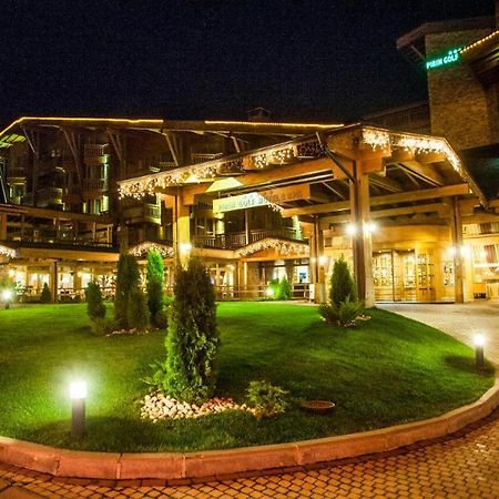 Pirin Golf Private Apartments & Studios Razlog Bagian luar foto