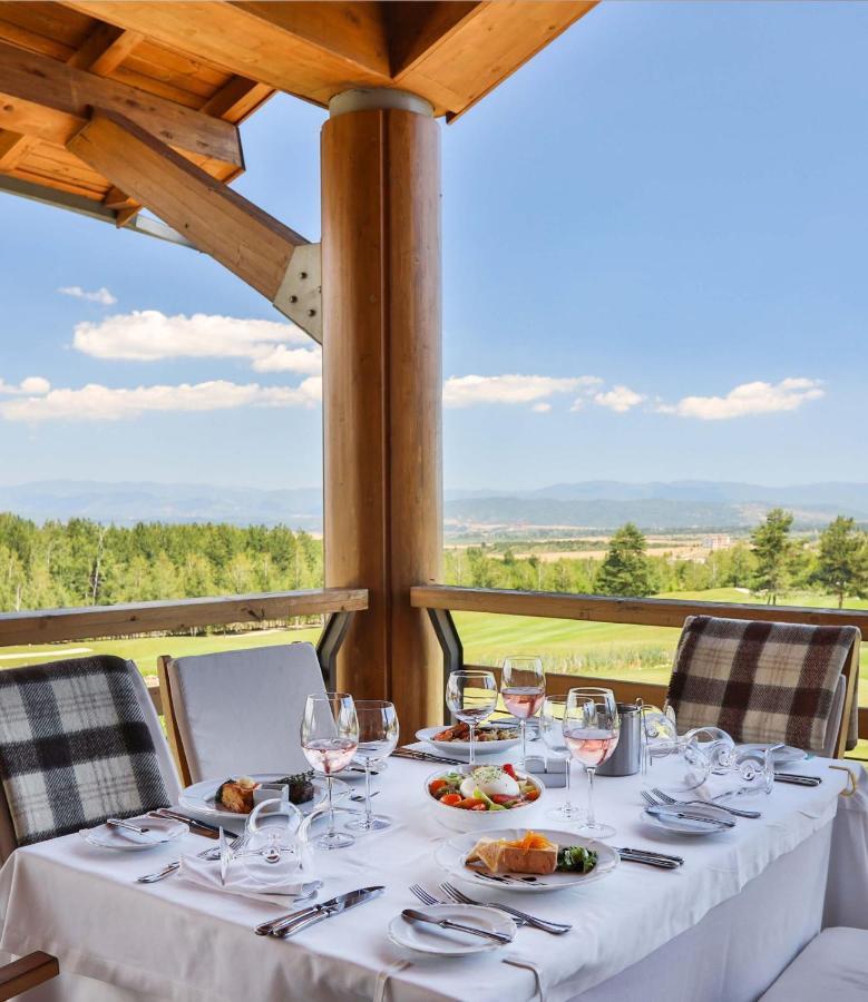 Pirin Golf Private Apartments & Studios Razlog Bagian luar foto